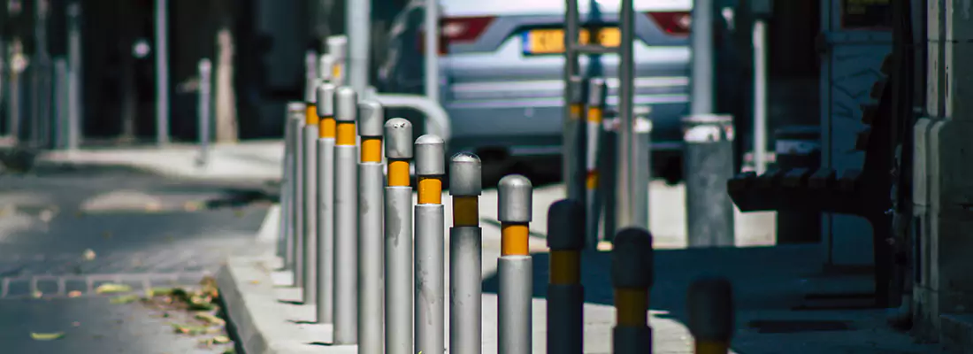 Safe and Convenient Retractable Barrier Column Systems for Properties in Hollywood, FL