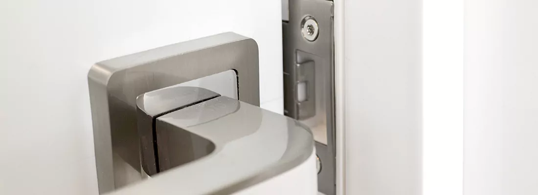 Seamless Integration of Magnetic Locks with Access Control Systems in Hollywood, FL